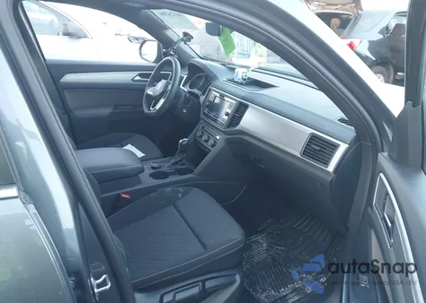 2021 Volkswagen Atlas Cross Sport 2.0T S z USA, uszkodzony, nr VIN 1V2GC2CA9MC214428